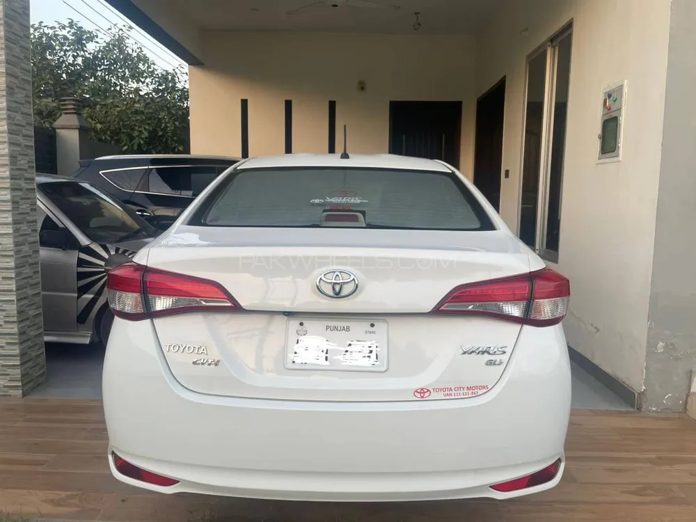 Toyota Yaris Sedan 2021 for Sale in Multan Image-1