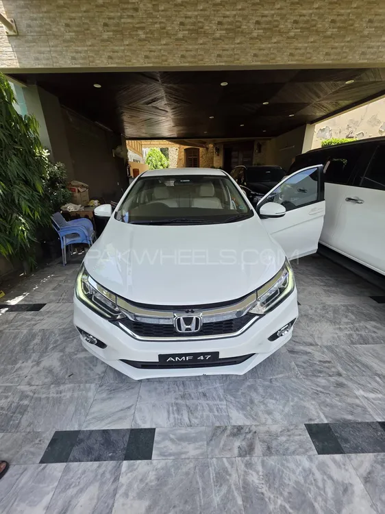 Honda City 2022 for Sale in Lahore Image-1