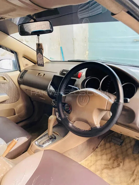 Honda City 2004 for Sale in Dera ismail khan Image-1