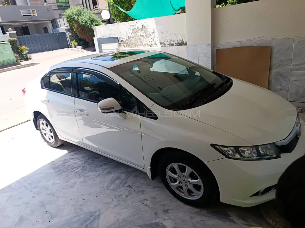 Honda Civic 2015 for Sale in Islamabad Image-1