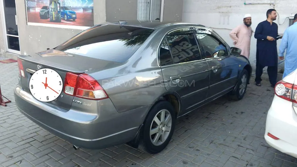 Honda Civic 2004 for Sale in Rawalpindi Image-1