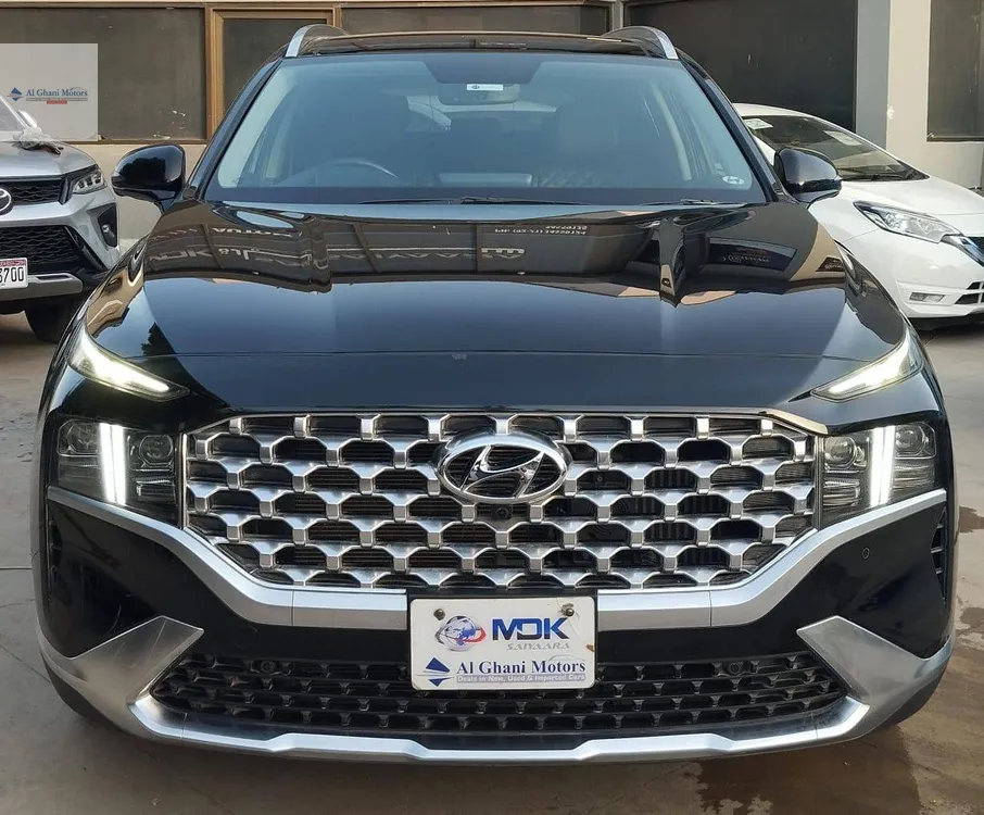 Hyundai Santa Fe 2023 for Sale in Karachi Image-1