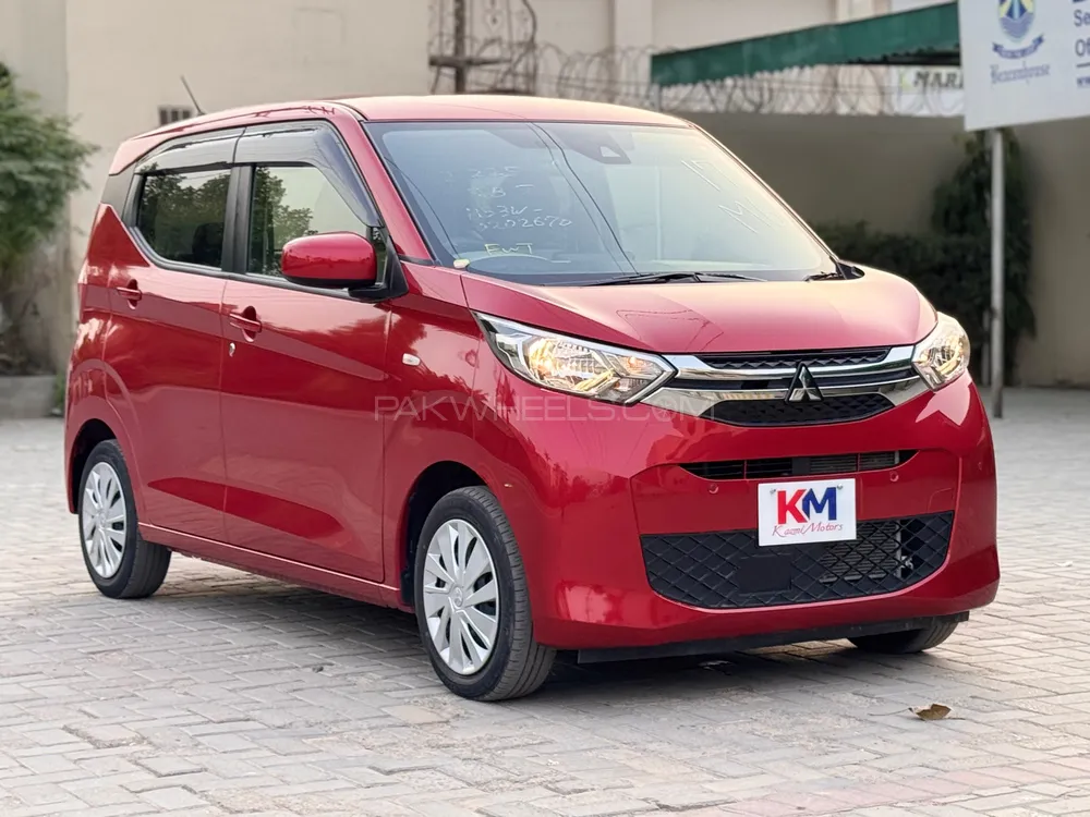 Mitsubishi Ek Wagon 2022 for Sale in Multan Mitsubishi Ek Wagon 2022 for Sale in Multan Image-3