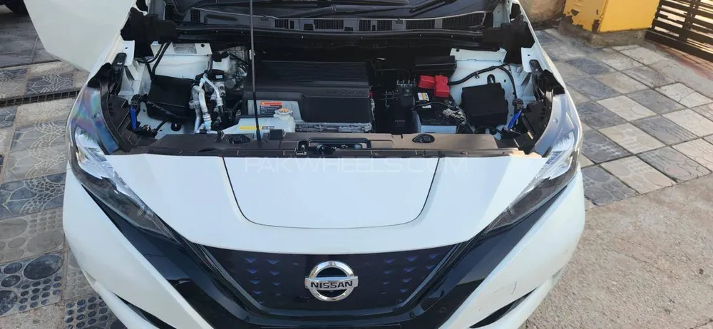 Nissan Leaf 2021 for Sale in Islamabad Image-1