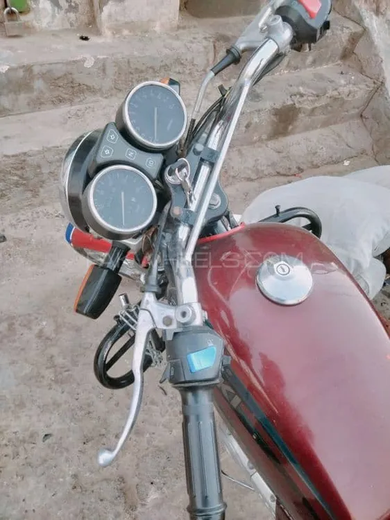 سوزوکی GS-125 2008 for Sale Image-1