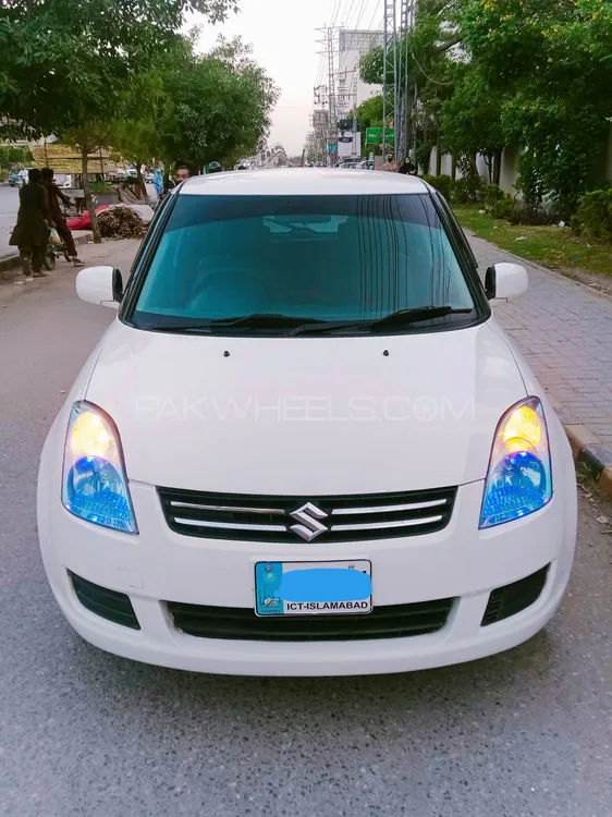 Suzuki Swift 2015 for Sale in Islamabad Image-1