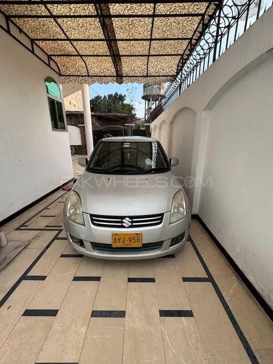 Suzuki Swift 2012 for Sale in Lahore Image-1