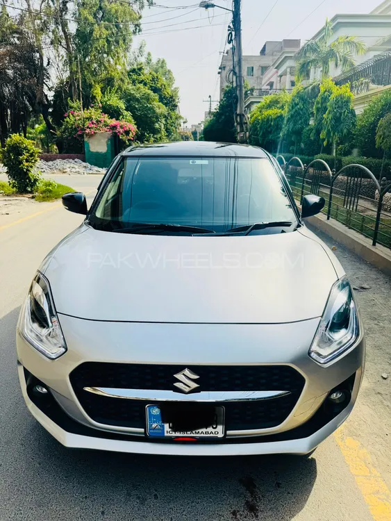 Suzuki Swift 2023 for Sale in Faisalabad Image-1