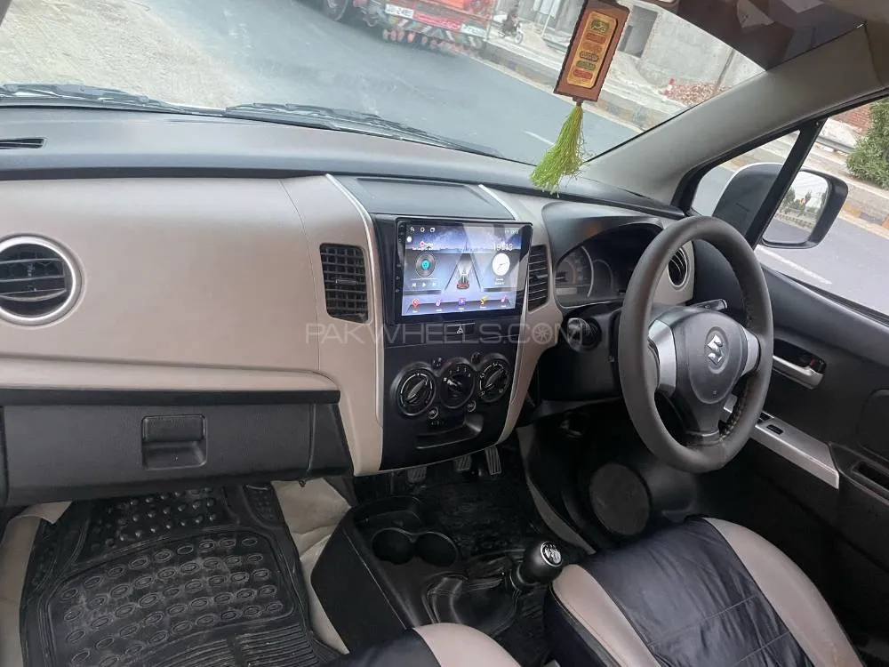 Suzuki Wagon R 2018 for Sale in Muzaffar Gargh Image-1