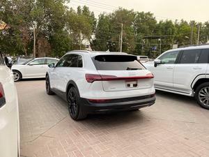 Audi Etron 50 Quattro
Model: 2022
Mileage: 4,900 Km
Reg: 2022 khi

Calling and Visiting Hours

Monday to Saturday

11:00 AM to 7:00 PM