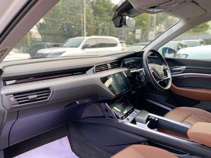 Audi Etron 50 Quattro
Model: 2022
Mileage: 4,900 Km
Reg: 2022 khi

Calling and Visiting Hours

Monday to Saturday

11:00 AM to 7:00 PM