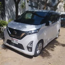 Nissan Dayz Highway Star S hybrid X pro pilot 2020 for Sale