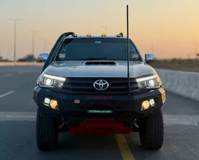 Toyota Hilux D-4D Automatic 2008 for Sale