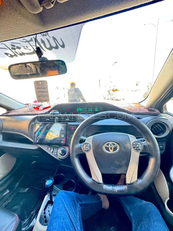 Toyota Aqua 2016 for Sale in Karachi Image-1
