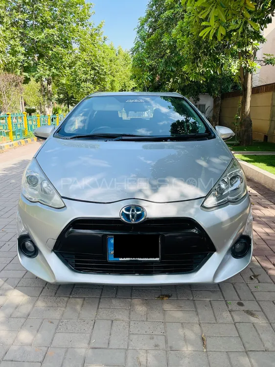 Toyota Aqua 2015 for Sale in Islamabad Image-1