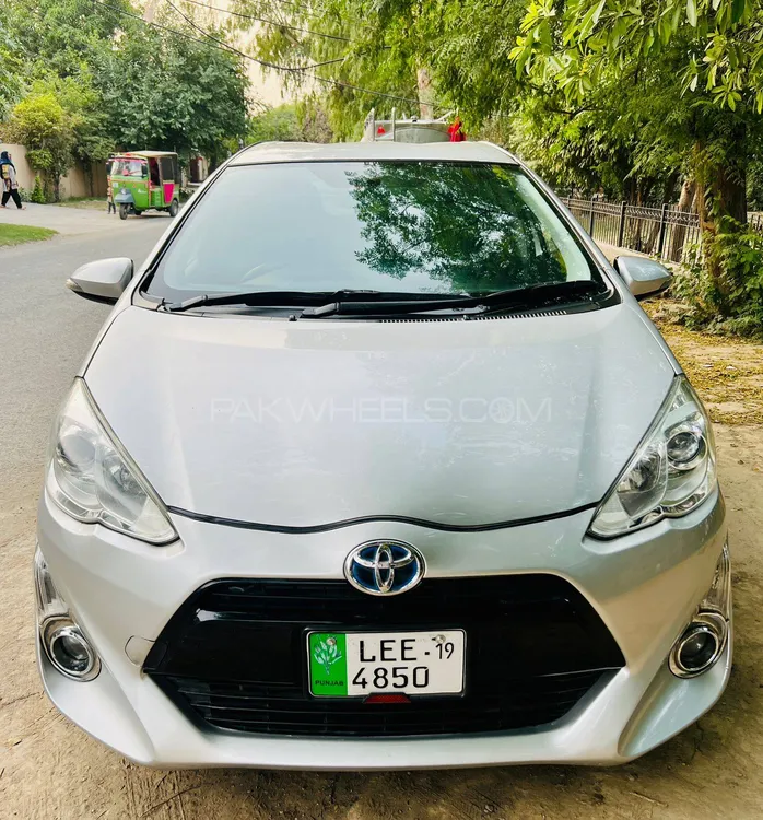 Toyota Aqua 2016 for Sale in Lahore Image-1