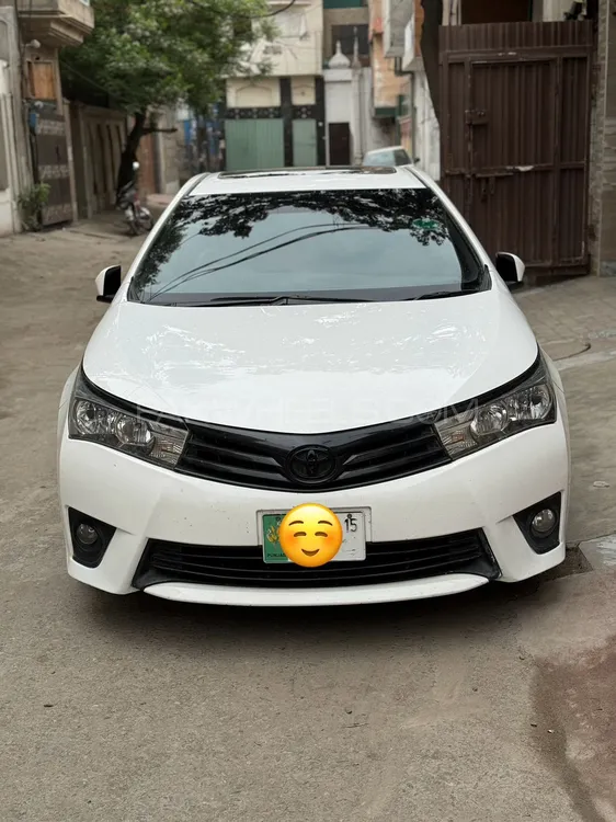Toyota Corolla 2015 for Sale in Faisalabad Image-1