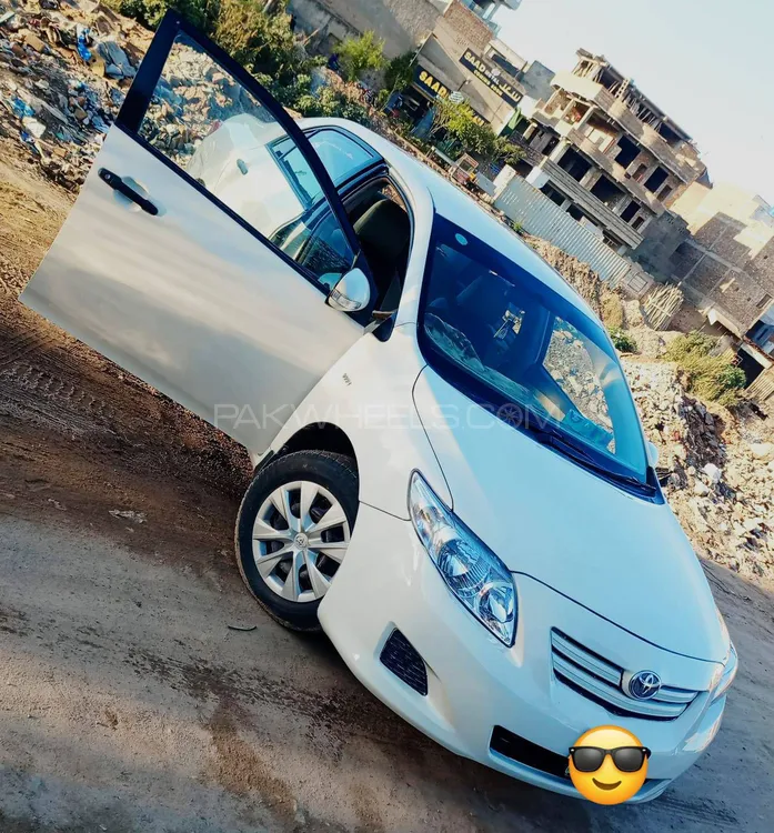 Toyota Corolla 2011 for Sale in Kashmir Image-1