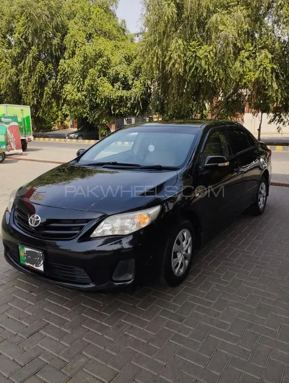 Toyota Corolla 2012 for Sale in Lahore Image-1