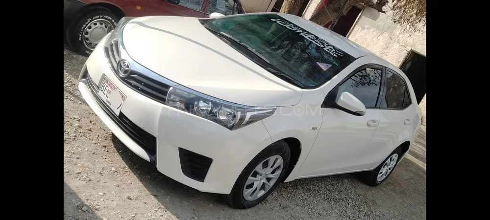 Toyota Corolla 2015 for Sale in Karak Image-1