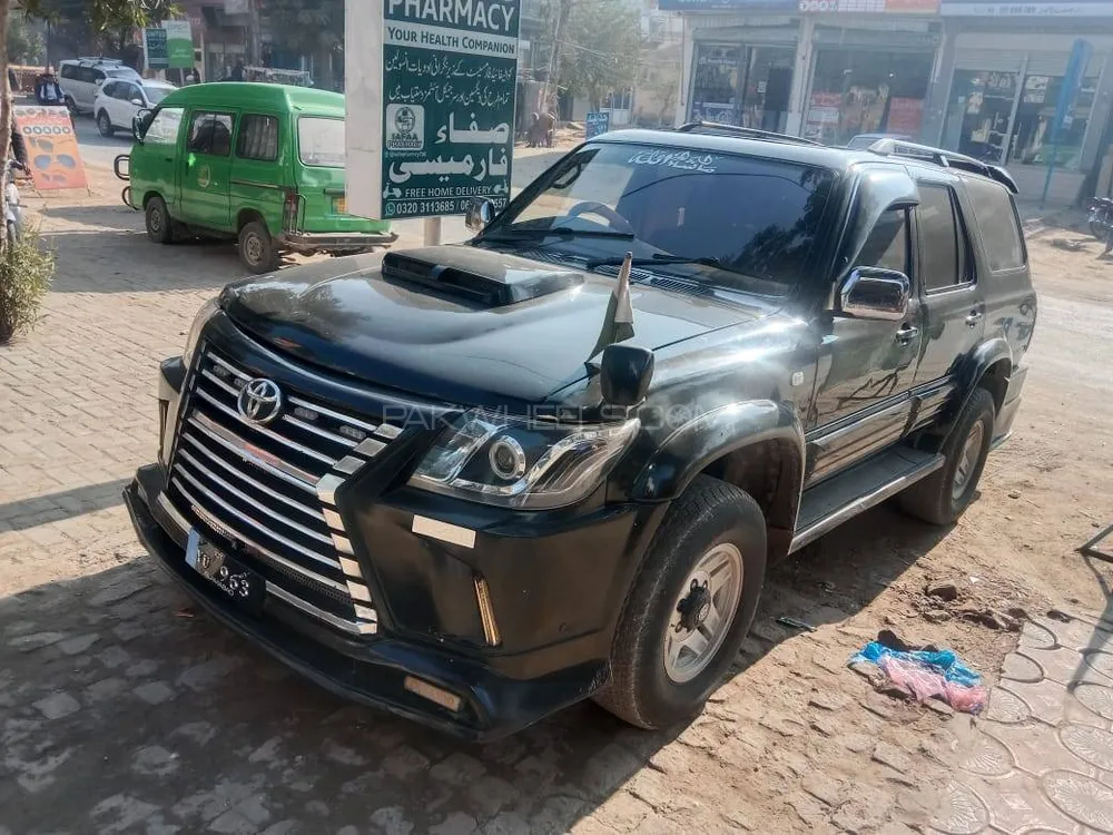 Toyota Hilux 1992 for Sale in Chishtian Image-1