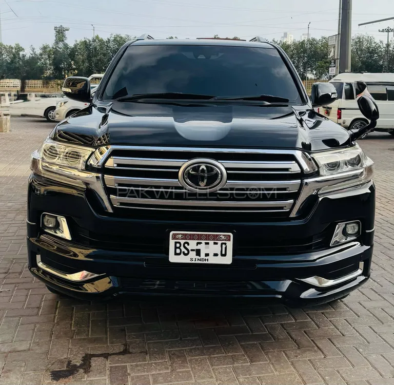 Toyota Land Cruiser 2016 for Sale in Karachi Image-1