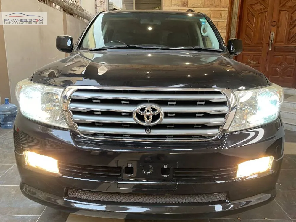 Toyota Land Cruiser 2011 for Sale in Karachi Image-1