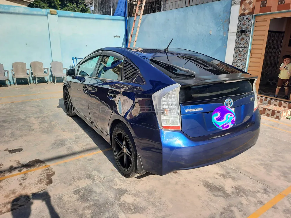 Toyota Prius 2010 for Sale in Sialkot Image-1
