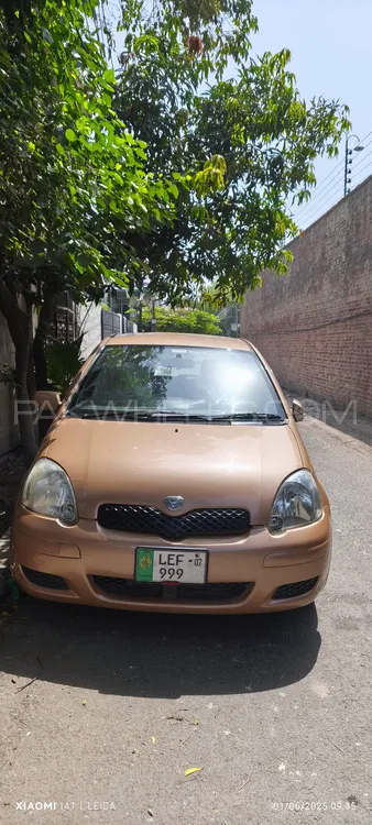 Toyota Vitz 2004 for Sale in Lahore Image-1