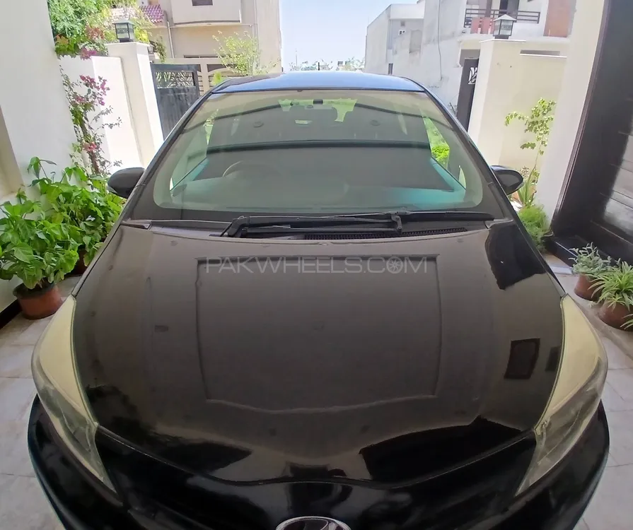 Toyota Vitz 2012 for Sale in Islamabad Image-1