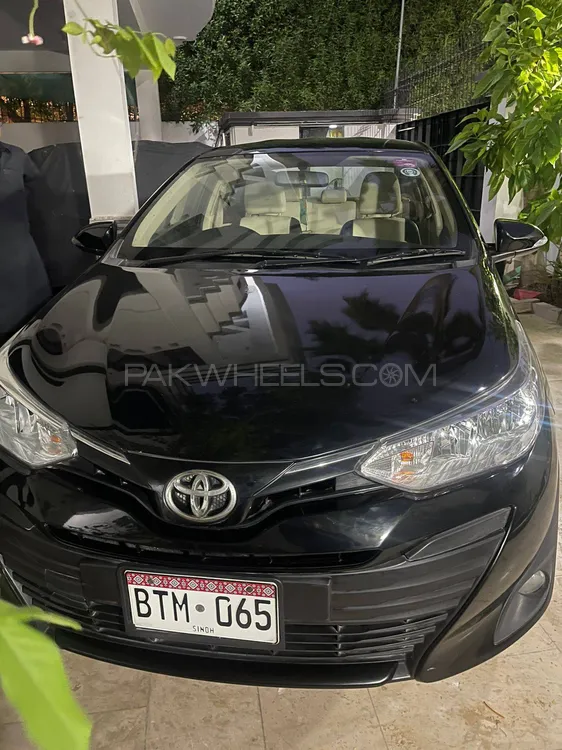 Toyota Yaris Sedan 2021 for Sale in Karachi Image-1