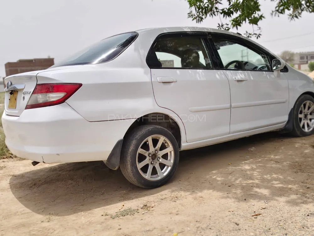 Honda City 2005 for Sale in Multan Image-1