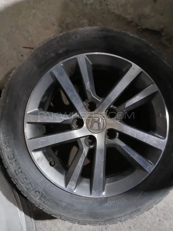 honda civic 2024 oriel original Alloy rims Image-1