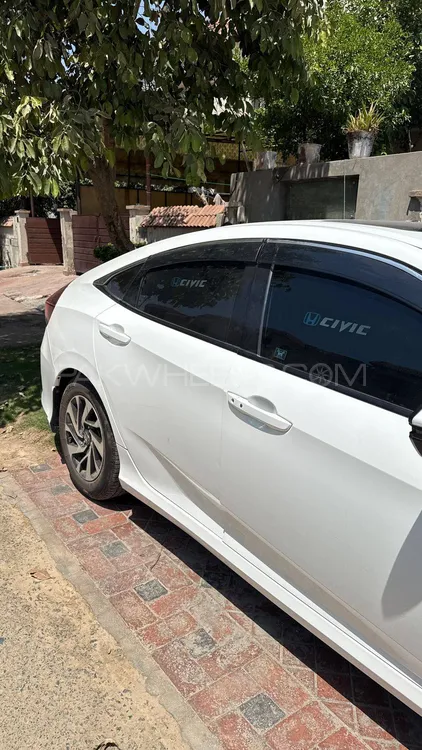 Honda Civic 2016 for Sale in Lahore Image-1