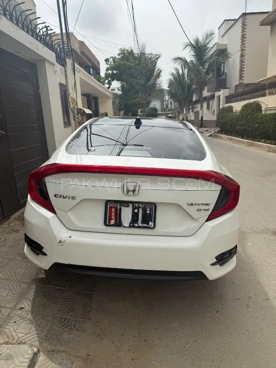Honda Civic 2017 for Sale in Karachi Image-1
