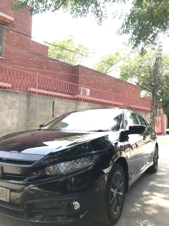 Honda Civic 2020 for Sale in Lahore Image-1
