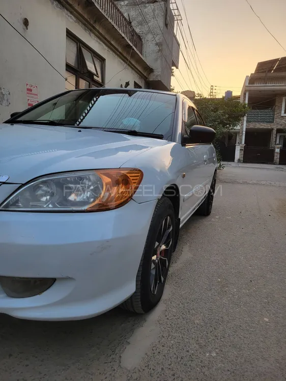 Honda Civic 2004 for Sale in Lahore Image-1