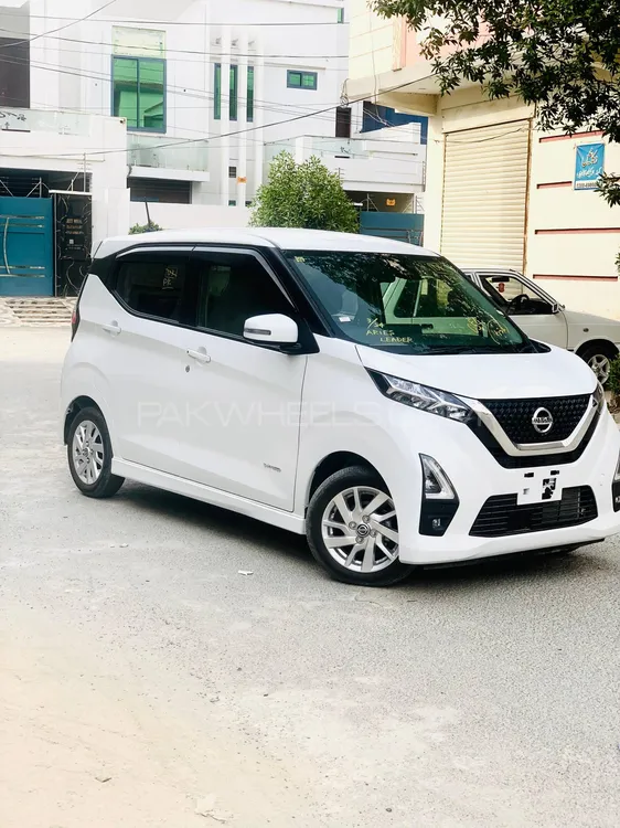 Nissan Dayz 2023 for Sale in Sialkot Image-1