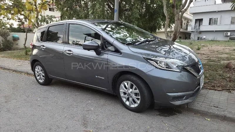 Nissan Note 2019 for Sale in Islamabad Image-1