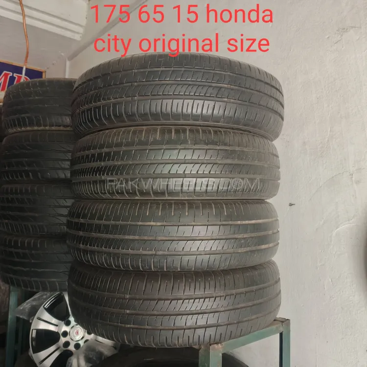sheikh tyres shop hamare pas har car ky available hai Image-1