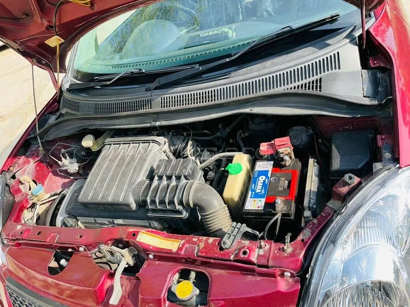 Suzuki Swift 2013 for Sale in Karachi Image-1