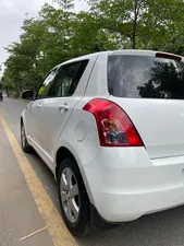 Suzuki Swift DLX 1.3 2015 for Sale