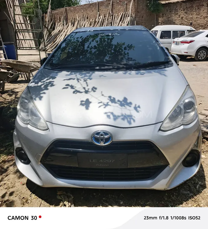 Toyota Aqua 2015 for Sale in Mardan Image-1