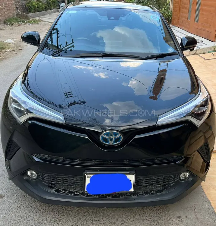 ٹویوٹا سی-ایچ آر 2018 for Sale in لاہور Image-1