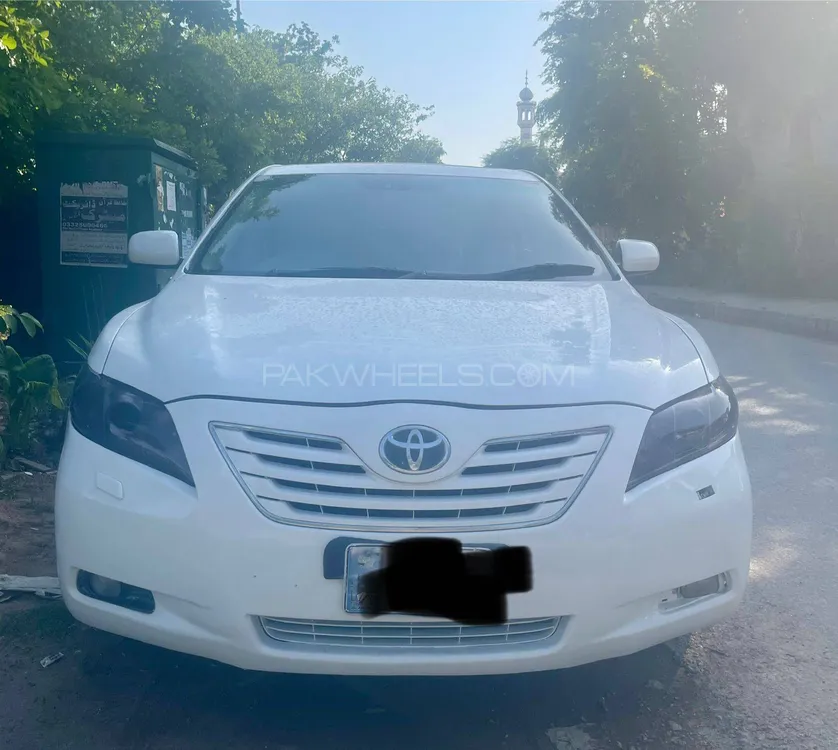 Toyota Camry 2007 for Sale in Islamabad Image-1