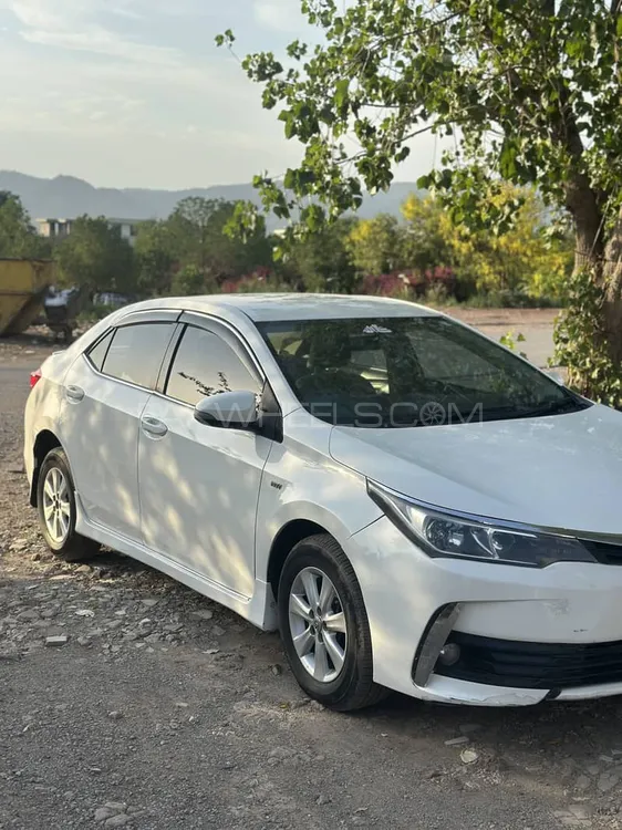 Toyota Corolla 2016 for Sale in Islamabad Image-1