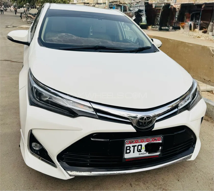 Toyota Corolla 2021 for Sale in Karachi Image-1