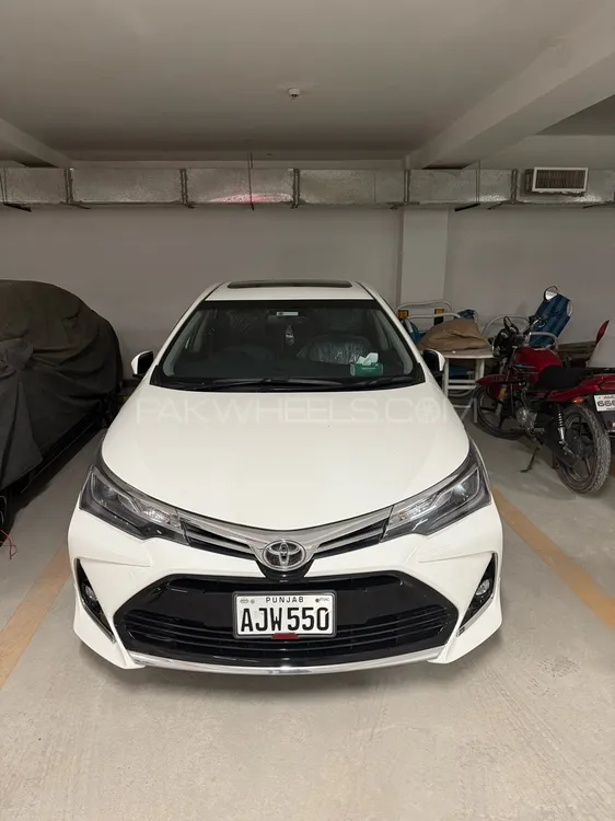 Toyota Corolla 2022 for Sale in Peshawar Image-1