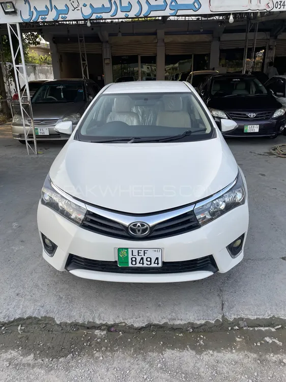Toyota Corolla 2017 for Sale in Nowshera Image-1