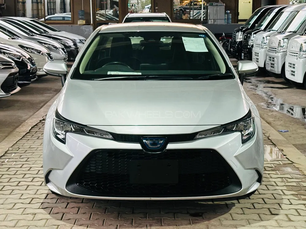 Toyota Corolla Touring 2020 for Sale in Islamabad Image-1